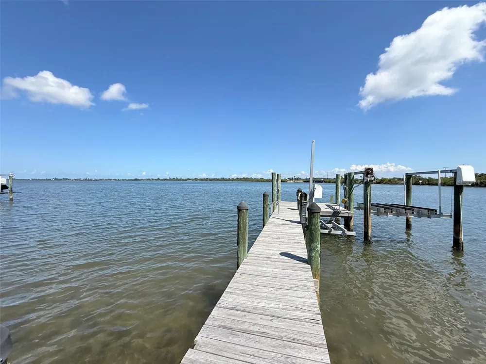 5539 2ND AVENUE CIRCLE W Palmetto, FL 34221