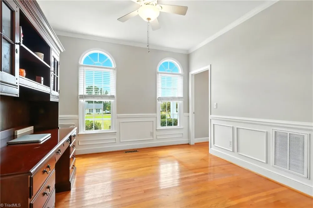 6905 Wicklow Drive Browns Summit, NC 27214