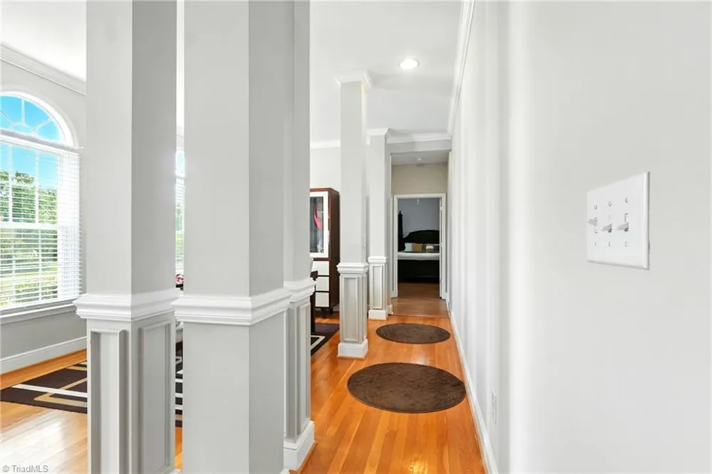 6905 Wicklow Drive Browns Summit, NC 27214
