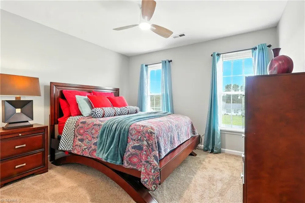 6905 Wicklow Drive Browns Summit, NC 27214