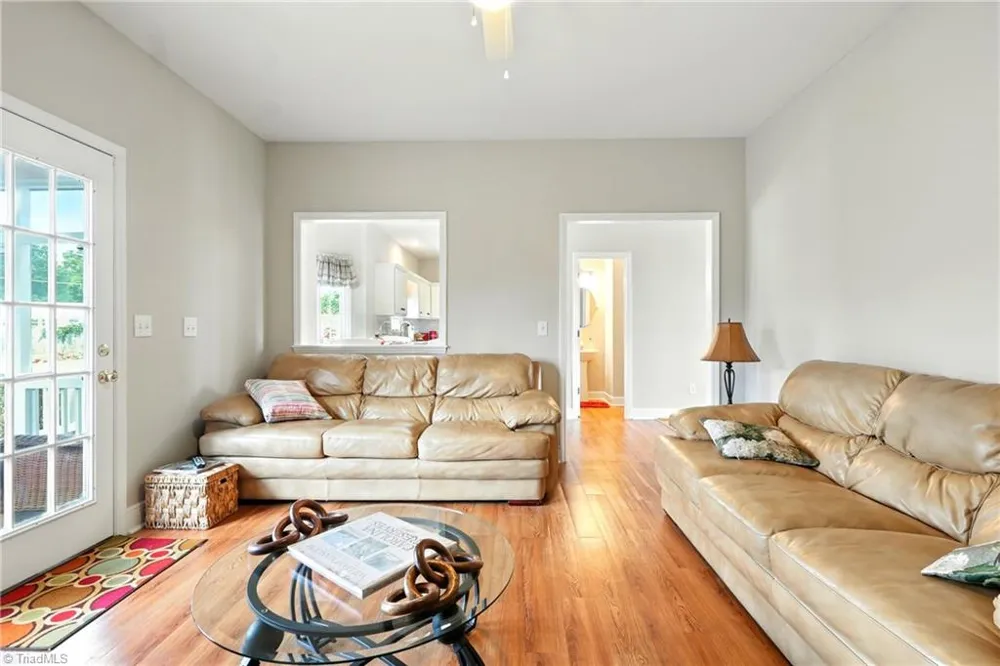 6905 Wicklow Drive Browns Summit, NC 27214