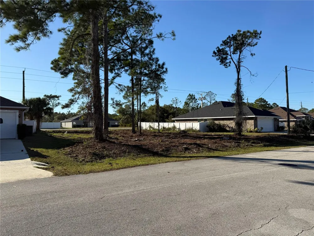 8 SEDERHOLM PATH Palm Coast, FL 32164
