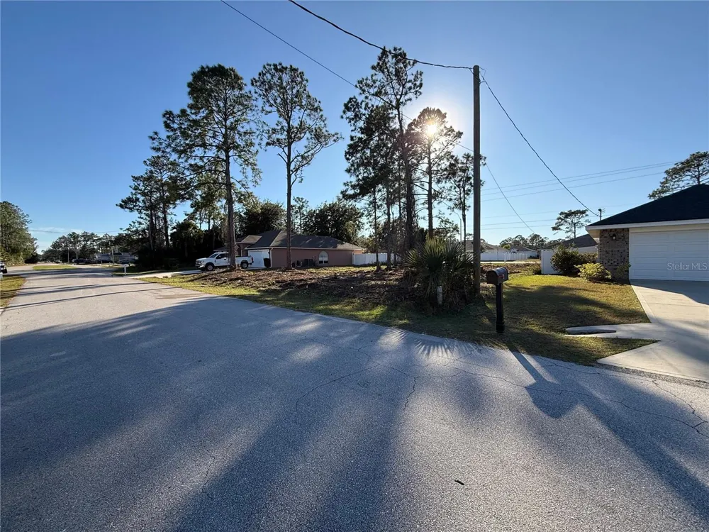 8 SEDERHOLM PATH Palm Coast, FL 32164
