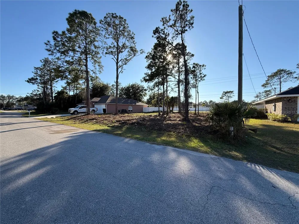 8 SEDERHOLM PATH Palm Coast, FL 32164