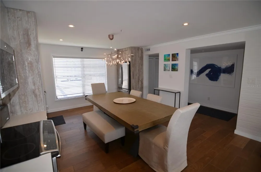 4420 EXETER DRIVE #208 Longboat Key, FL 34228