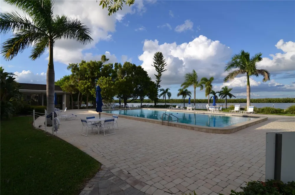 4420 EXETER DRIVE #208 Longboat Key, FL 34228