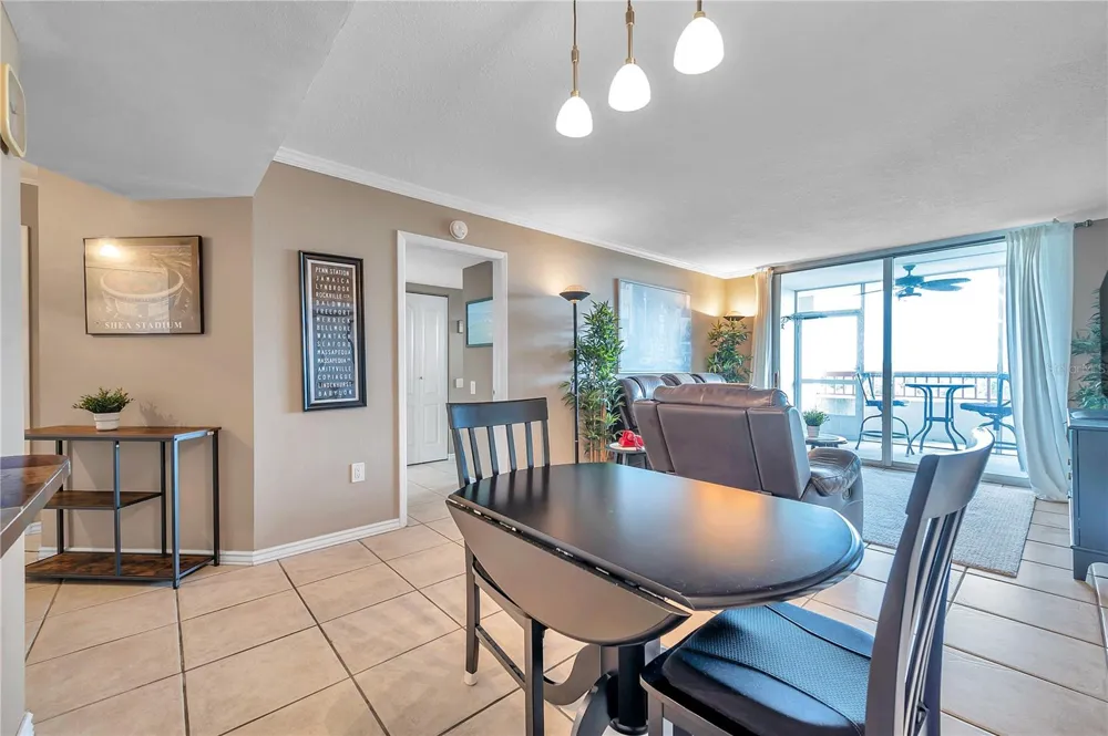 2333 FEATHER SOUND DRIVE #B307 Clearwater, FL 33762