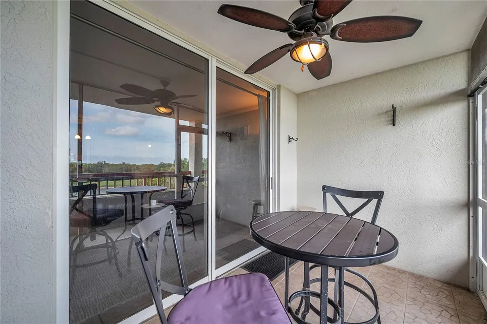 2333 FEATHER SOUND DRIVE #B307 Clearwater, FL 33762