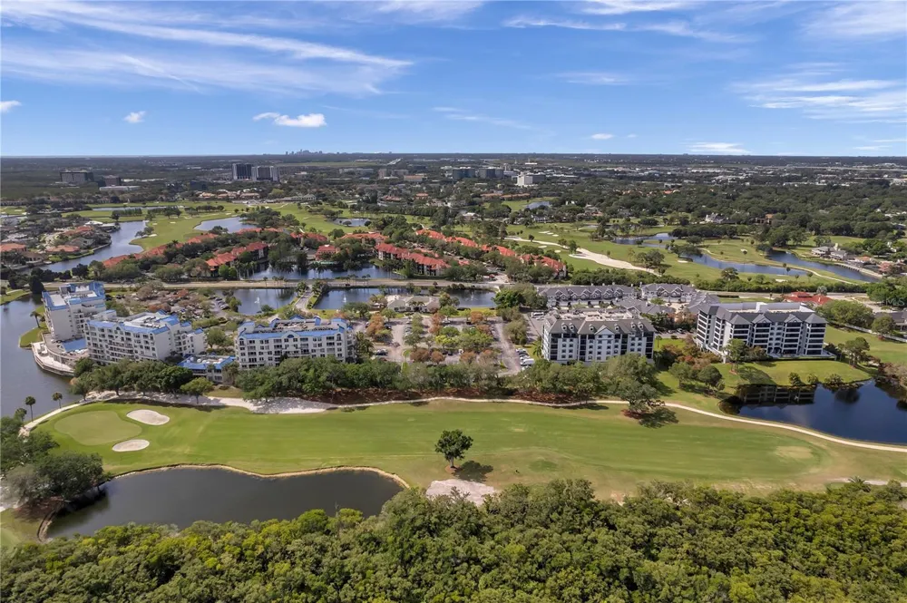 2333 FEATHER SOUND DRIVE #B307 Clearwater, FL 33762