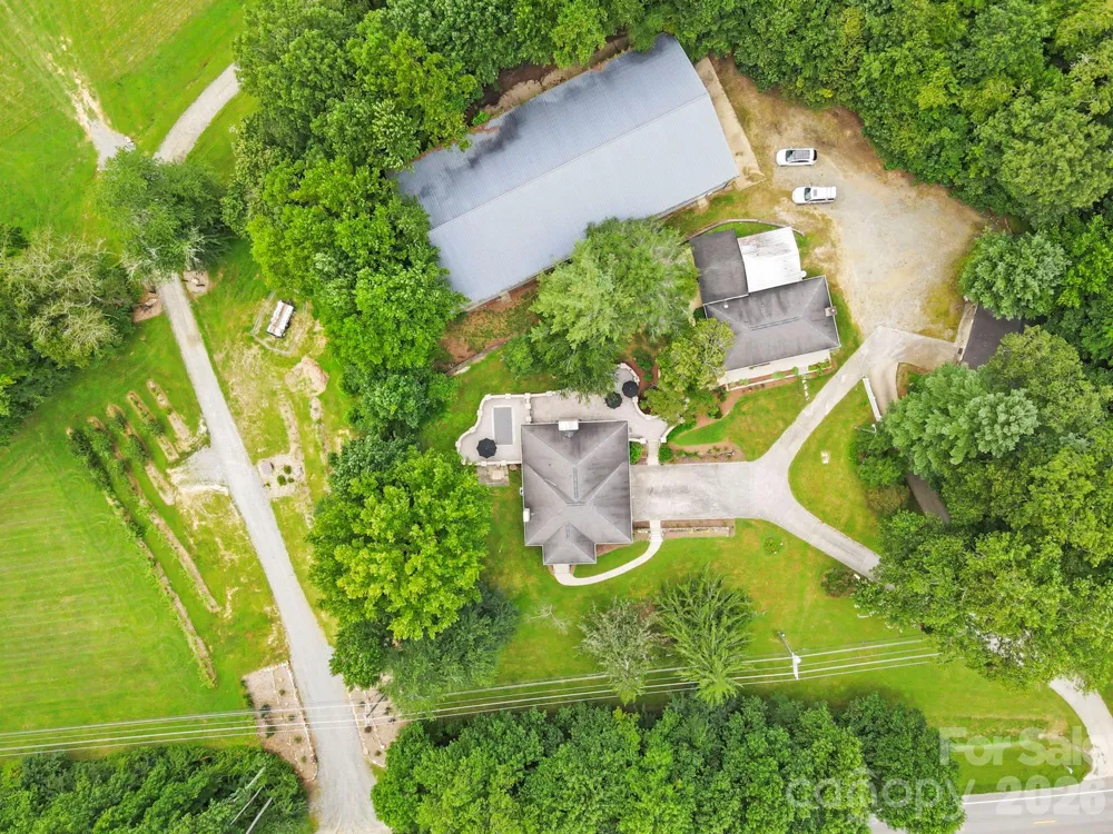 7741 Brevard Road Etowah, NC 28729