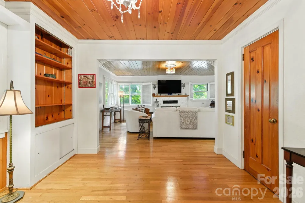 7741 Brevard Road Etowah, NC 28729