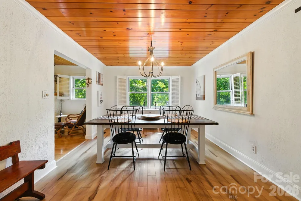 7741 Brevard Road Etowah, NC 28729