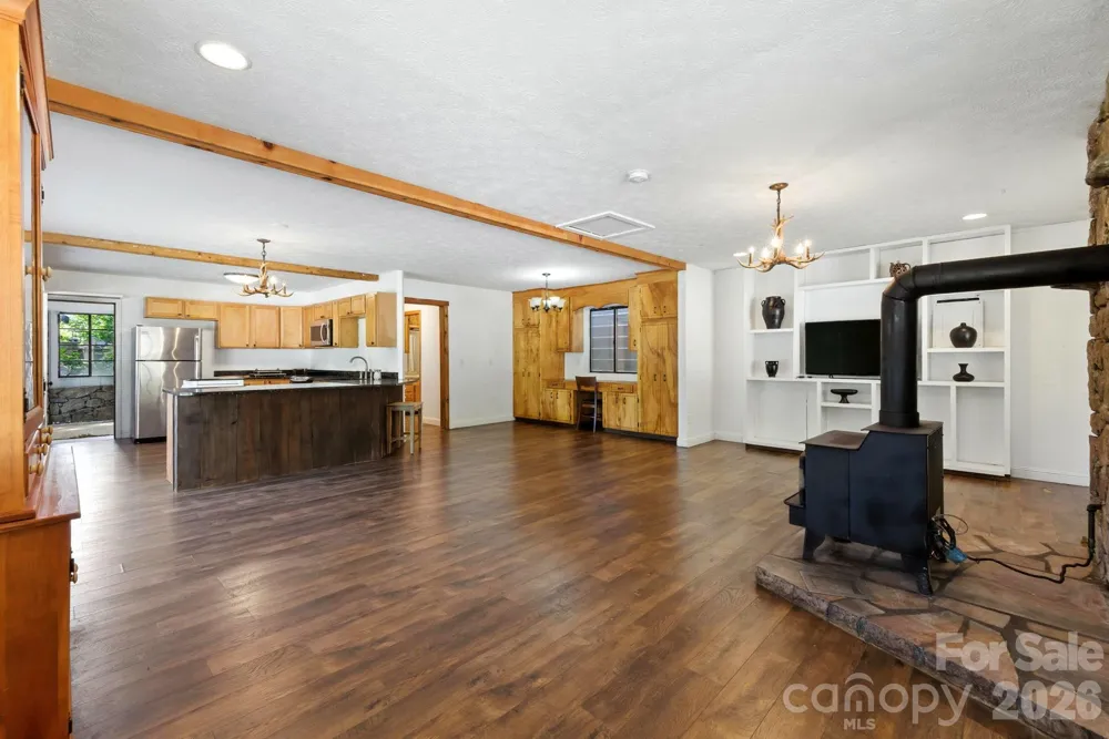 7741 Brevard Road Etowah, NC 28729