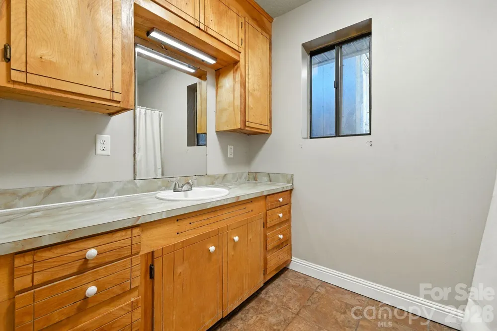 7741 Brevard Road Etowah, NC 28729
