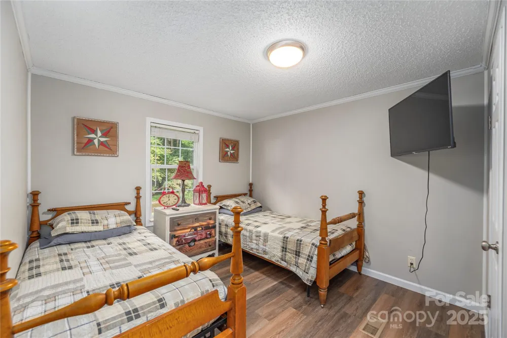 9781 Nc 209 Highway Hot Springs, NC 28743