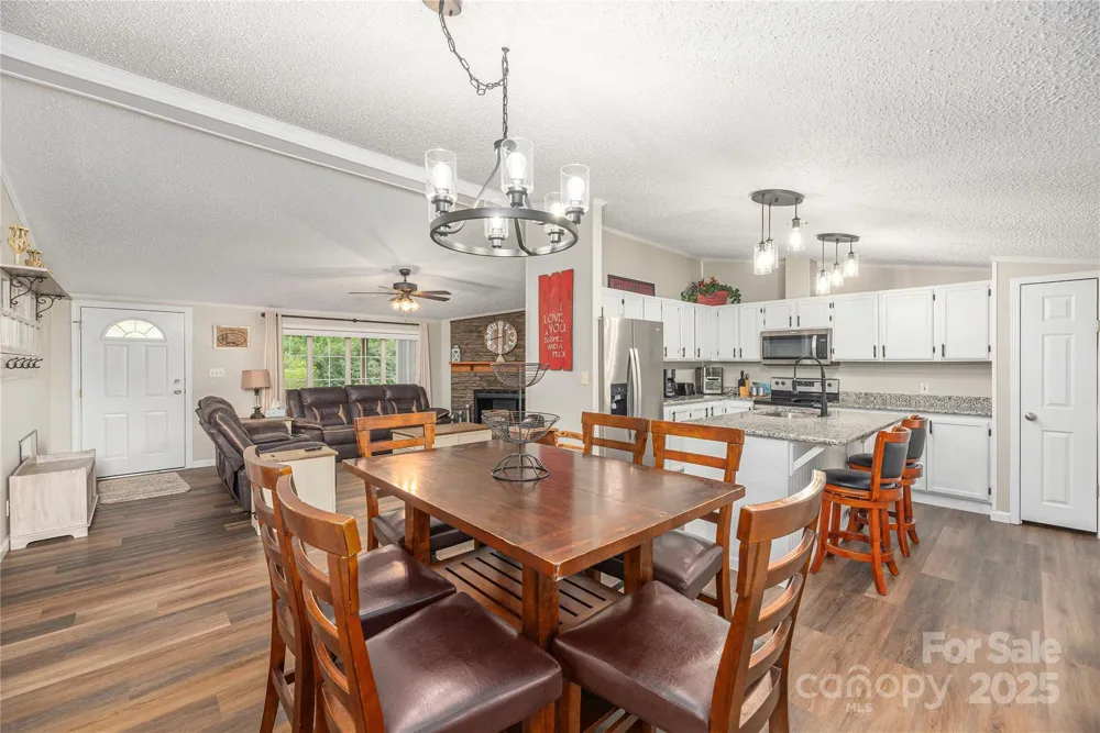 9781 Nc 209 Highway Hot Springs, NC 28743
