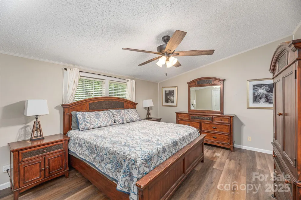 9781 Nc 209 Highway Hot Springs, NC 28743