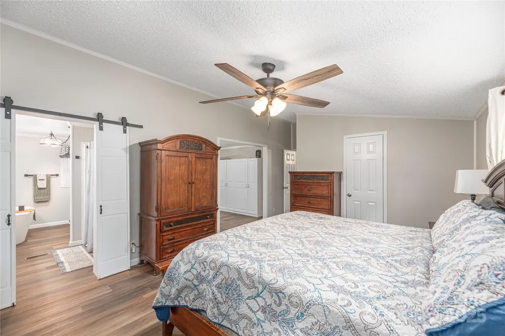 9781 Nc 209 Highway Hot Springs, NC 28743
