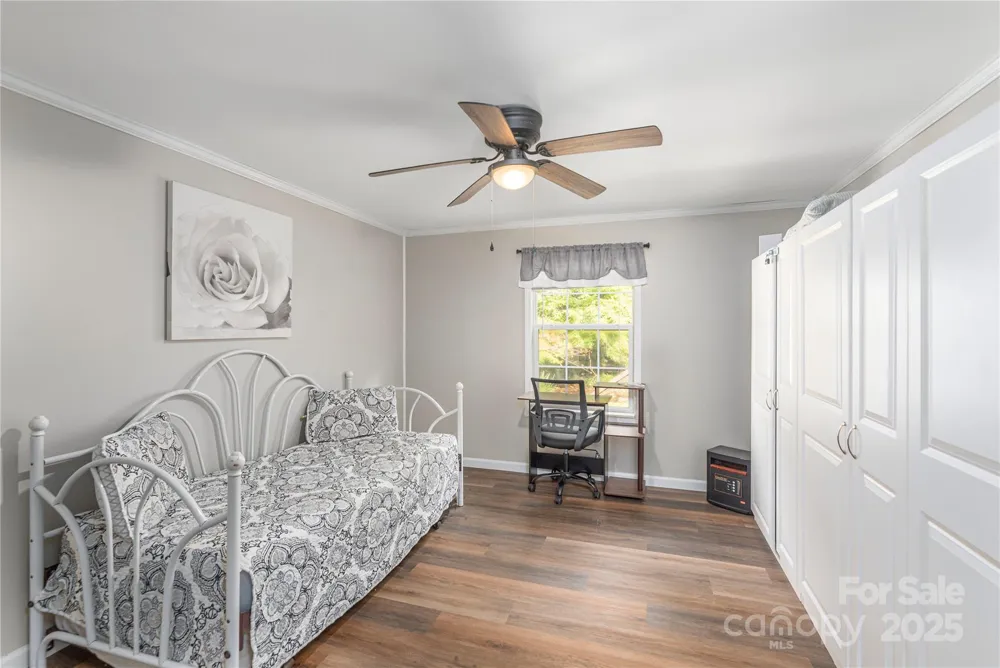 9781 Nc 209 Highway Hot Springs, NC 28743