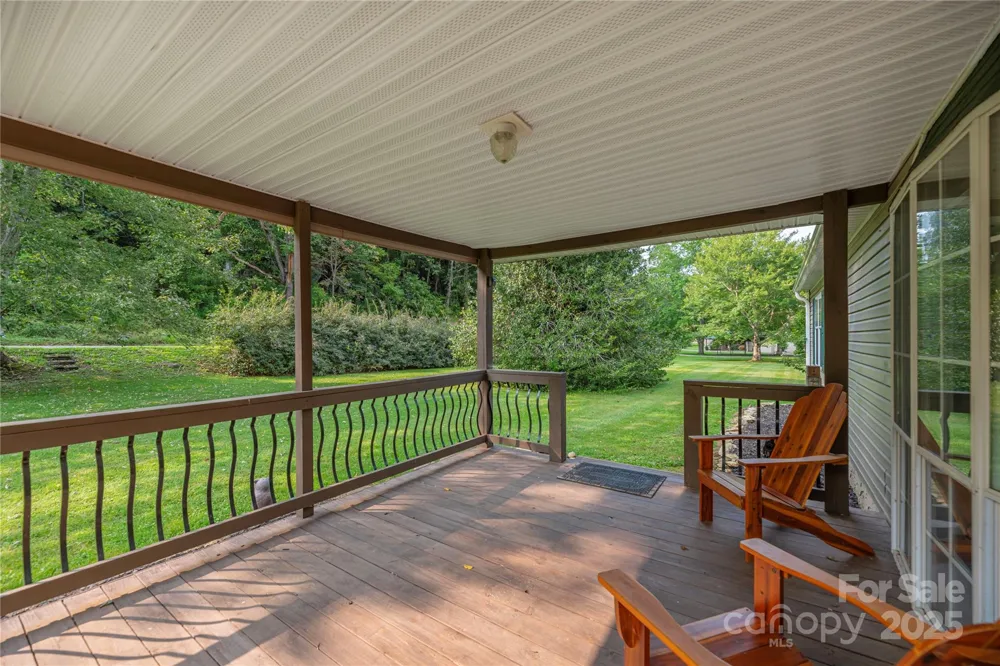 9781 Nc 209 Highway Hot Springs, NC 28743