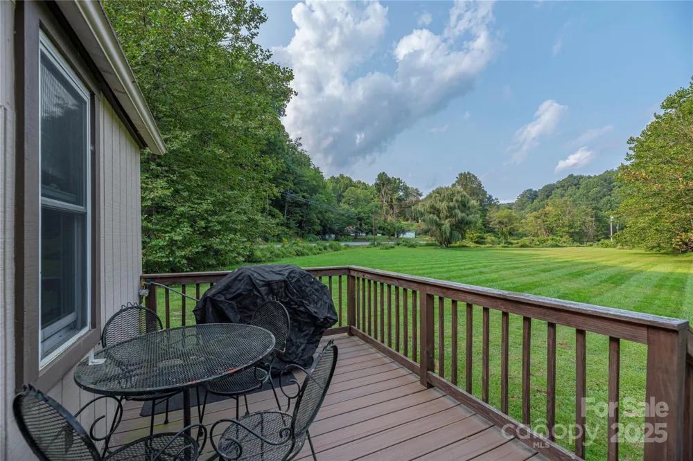 9781 Nc 209 Highway Hot Springs, NC 28743
