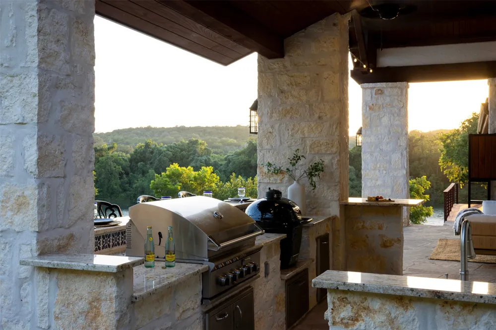 15016 Flat Top Ranch Road Austin, TX 78732