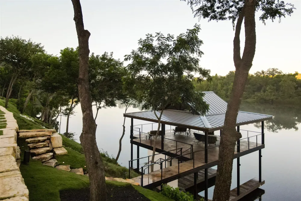 15016 Flat Top Ranch Road Austin, TX 78732