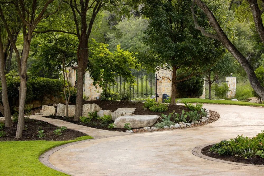 15016 Flat Top Ranch Road Austin, TX 78732