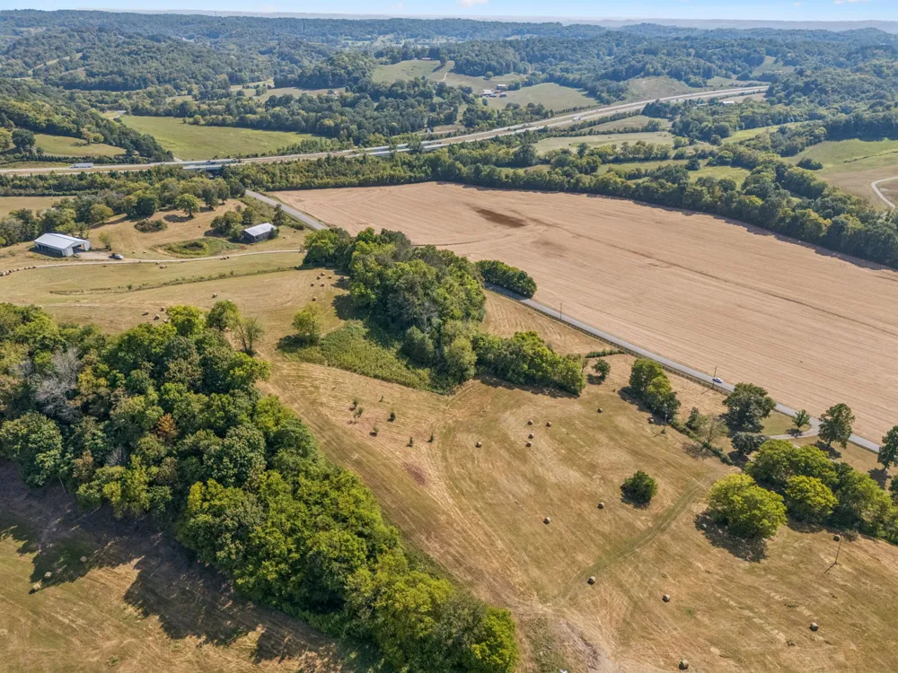 1924 Thompson Station Rd W Thompsons Station, TN 37179