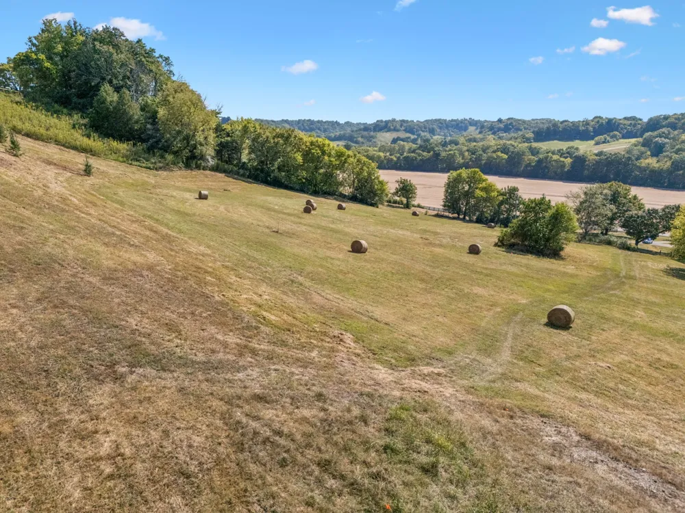 1924 Thompson Station Rd W Thompsons Station, TN 37179