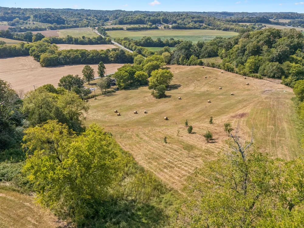 1924 Thompson Station Rd W Thompsons Station, TN 37179