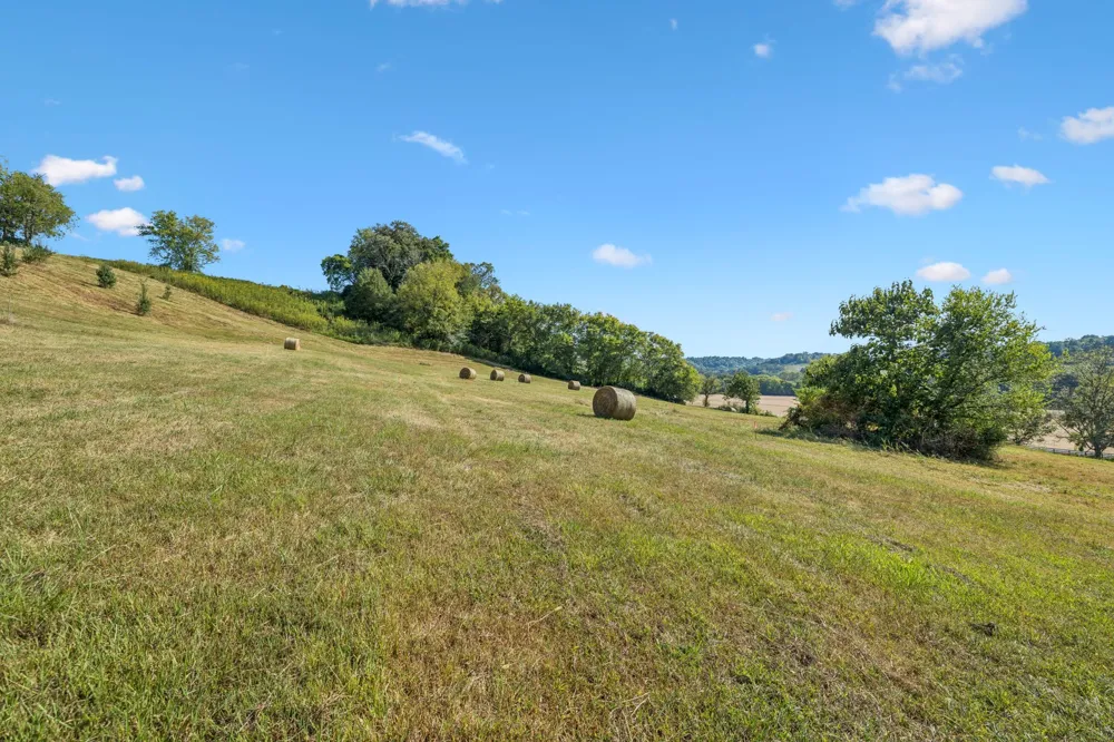 1924 Thompson Station Rd W Thompsons Station, TN 37179