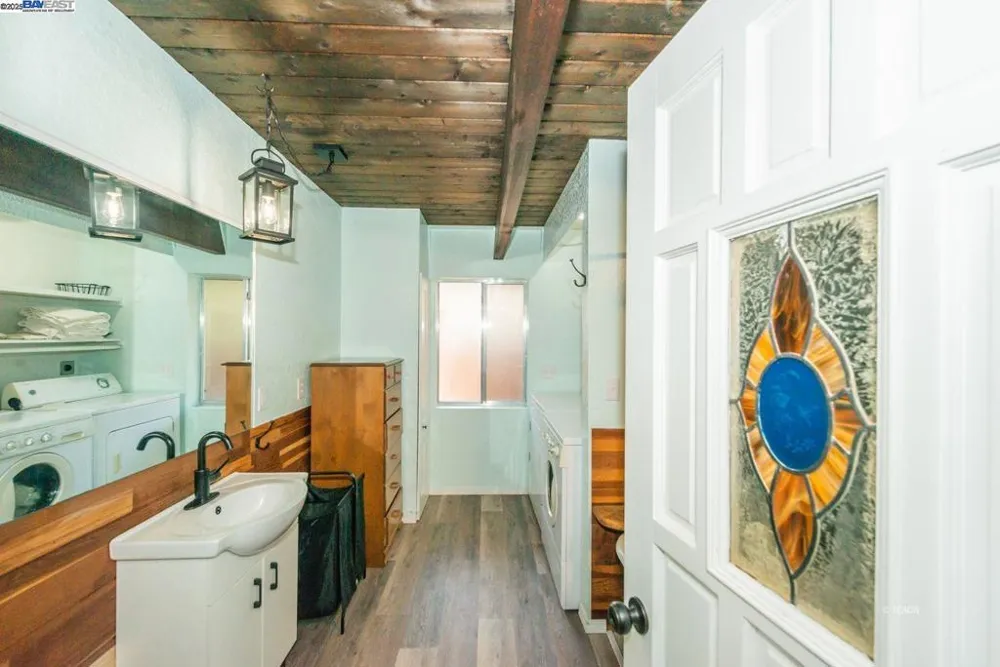 230 Mary Ave Trinity Center, CA 96091