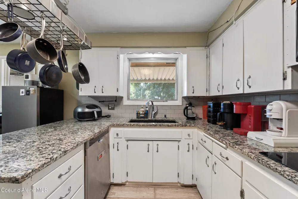 9808 E Shannon Avenue Spokane Valley, WA 99206
