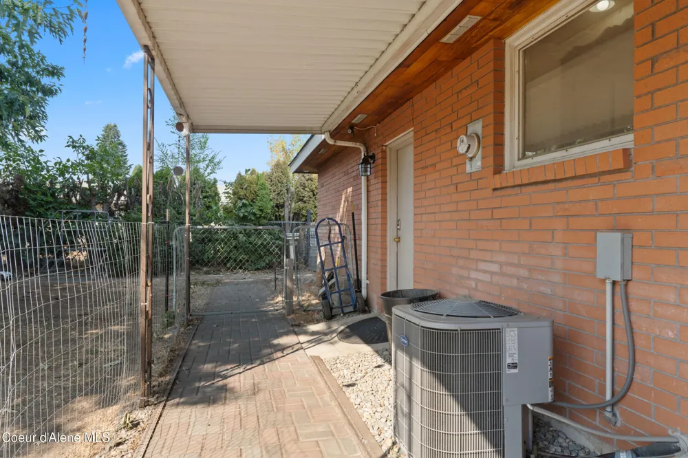 9808 E Shannon Avenue Spokane Valley, WA 99206