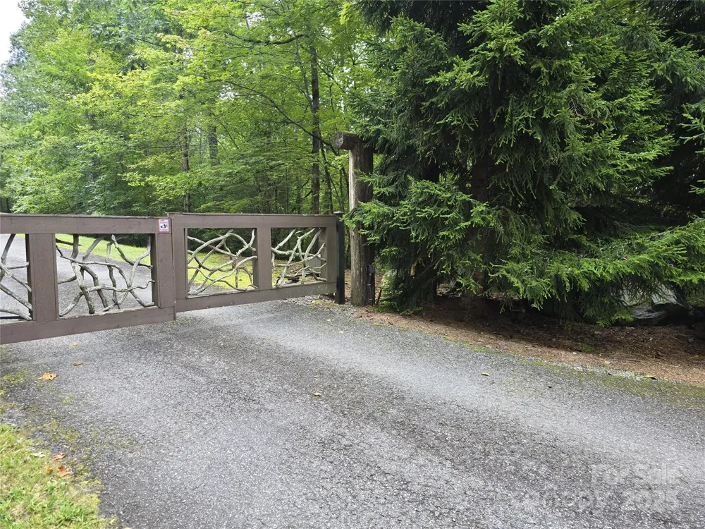 11 Reserve Road Pisgah Forest, NC 28768