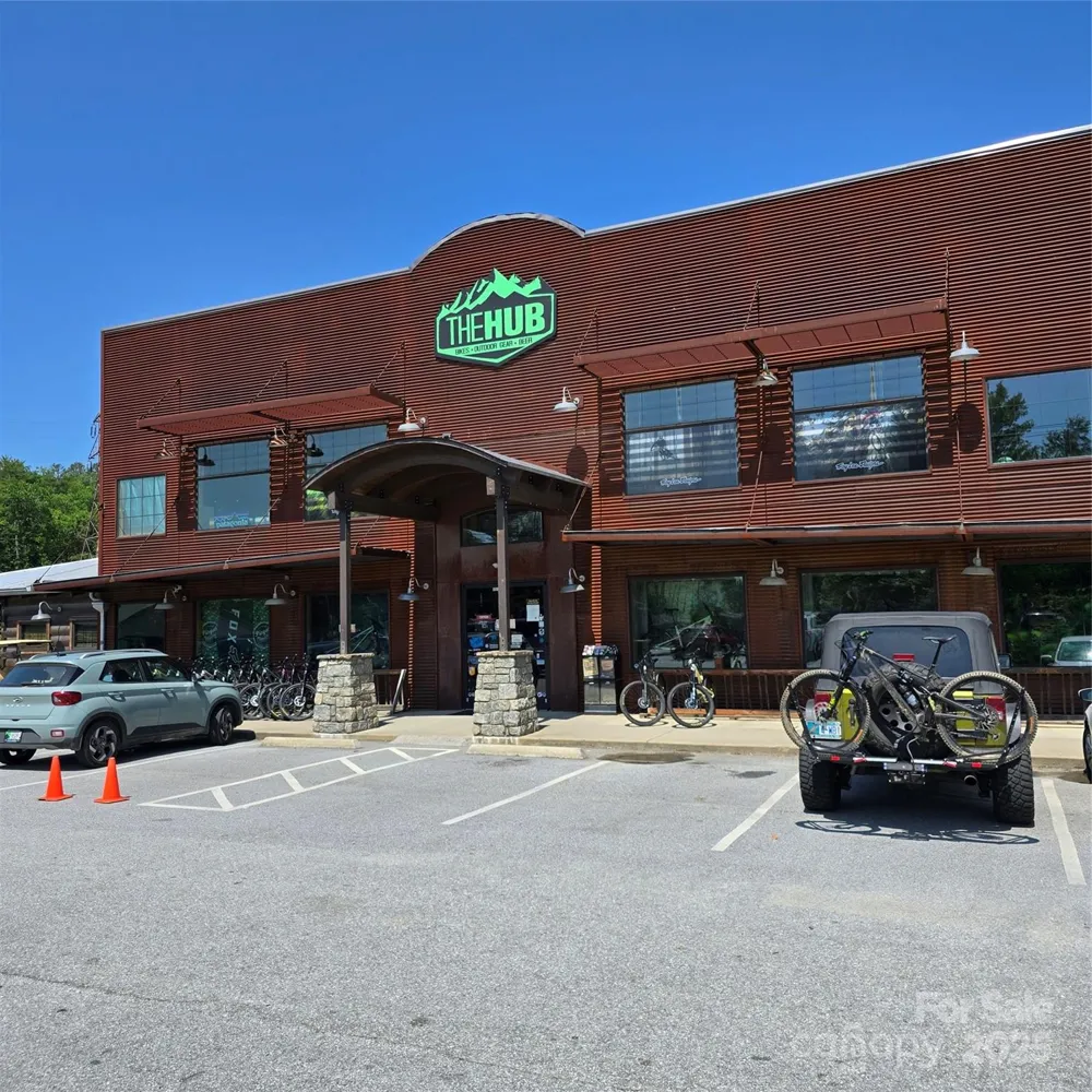 11 Reserve Road Pisgah Forest, NC 28768