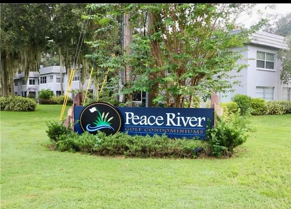220 IDLEWOOD AVENUE #204 Bartow, FL 33830