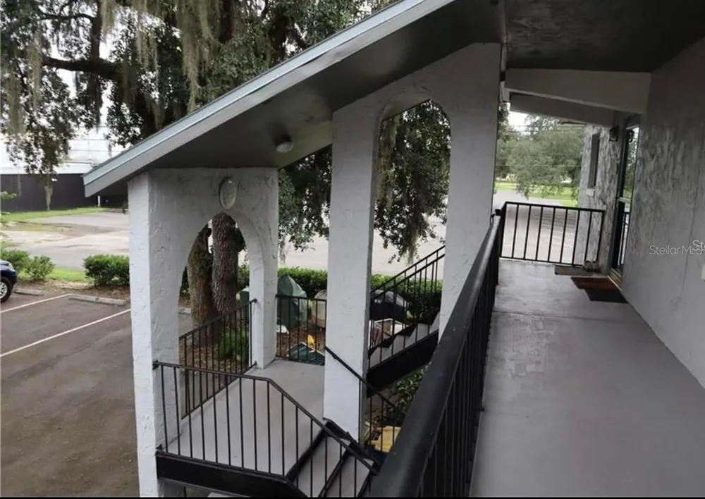 220 IDLEWOOD AVENUE #204 Bartow, FL 33830