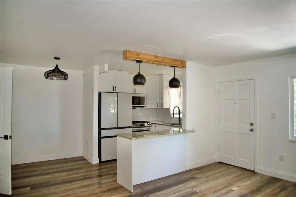 220 IDLEWOOD AVENUE #204 Bartow, FL 33830