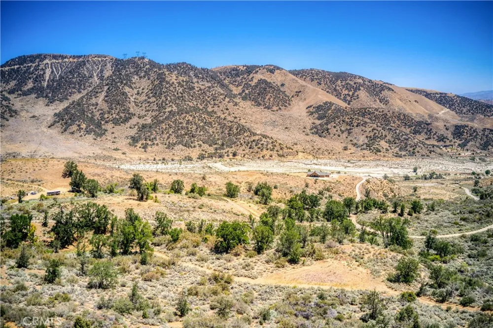 6 Grand Terrace Dr Lebec, CA 93243