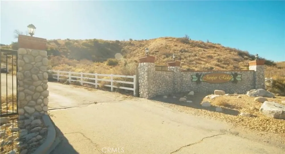 6 Grand Terrace Dr Lebec, CA 93243