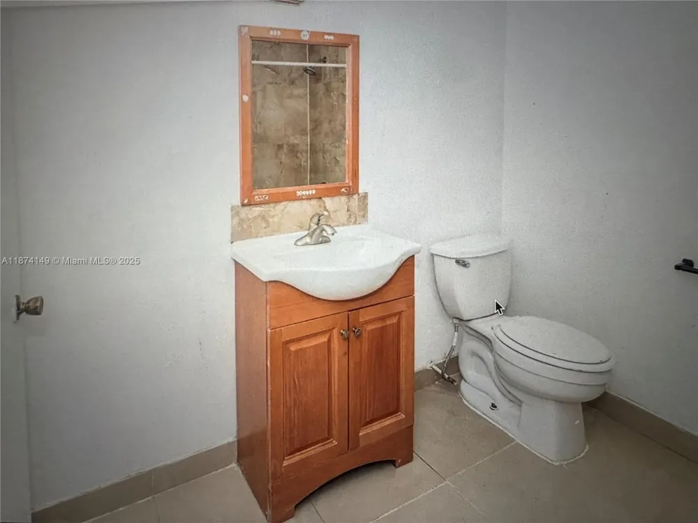 3984 Crayrich Circle #C5 Orlando, FL 32839