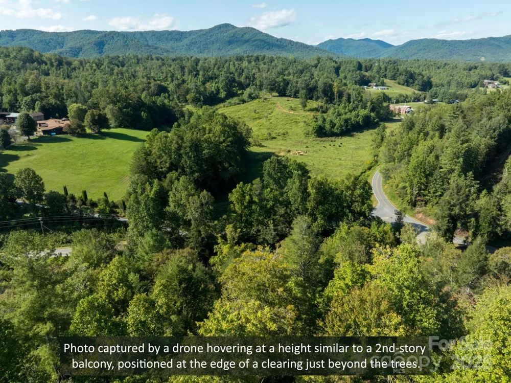 2340 Twin Poplars Lane Lenoir, NC 28645