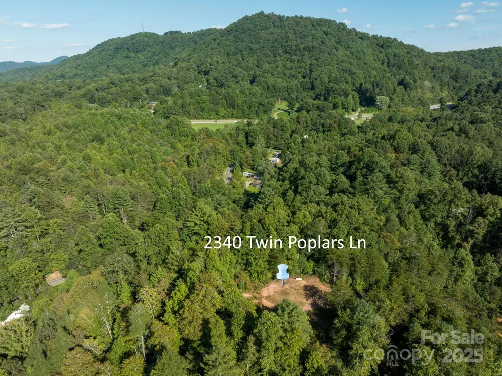 2340 Twin Poplars Lane Lenoir, NC 28645