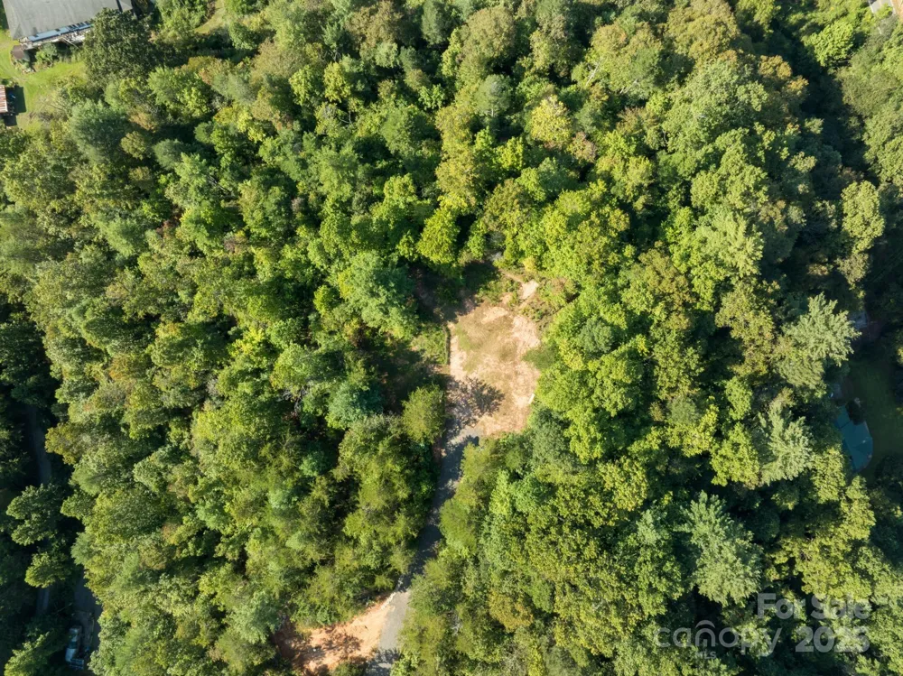 2340 Twin Poplars Lane Lenoir, NC 28645