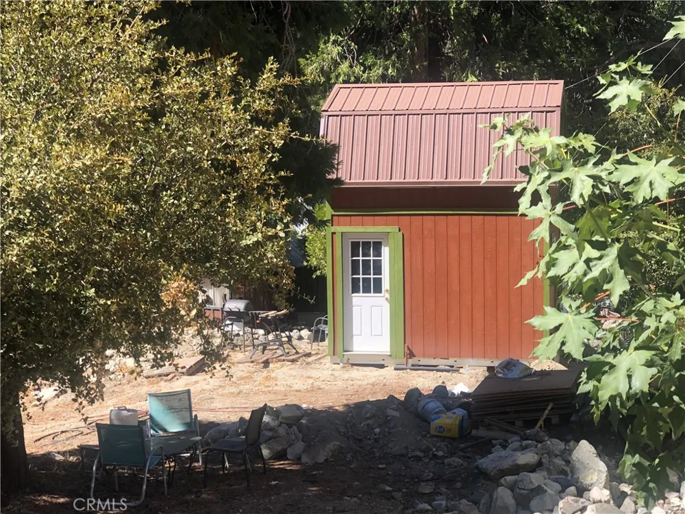41424 Valley of the Falls Drive Forest Falls, CA 92339