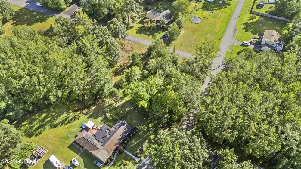 8 W Raymond Avenue Medford, NJ 08055