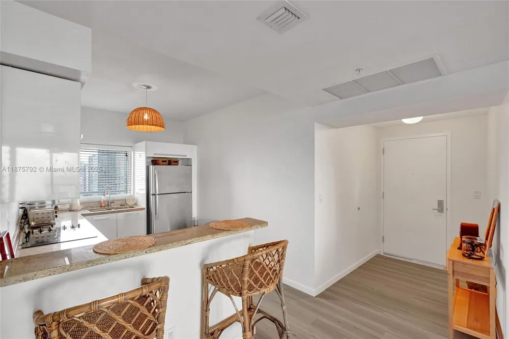 601 NE 36th St #2703 Miami, FL 33137