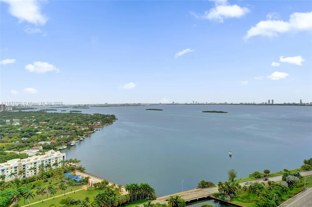 601 NE 36th St #2703 Miami, FL 33137